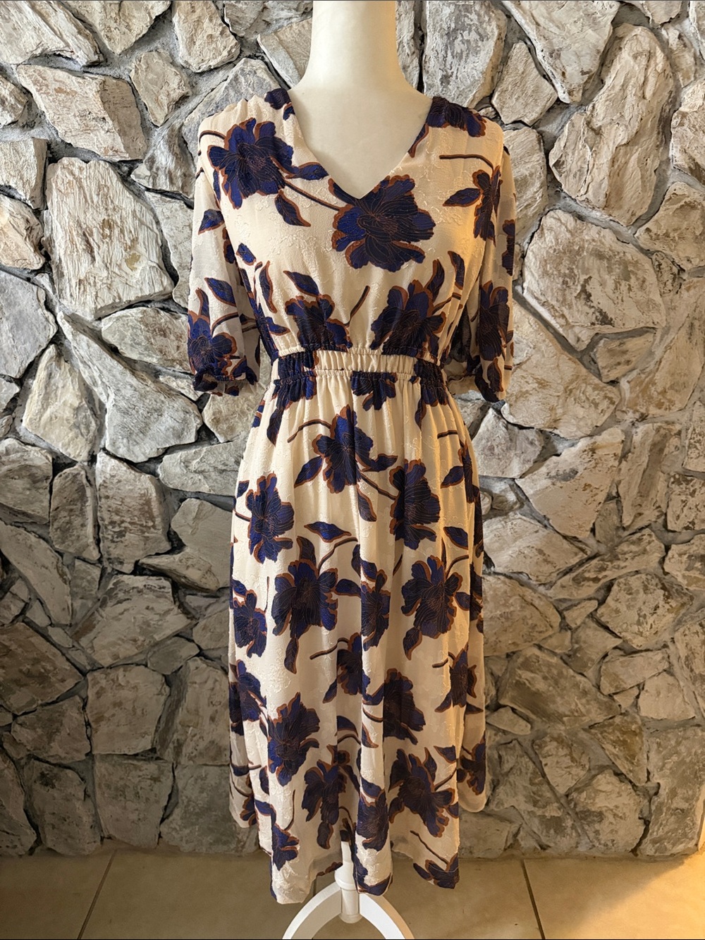 Draper James Women’s Cream Floral Midi Dress with Navy and Brown Accents NWT!